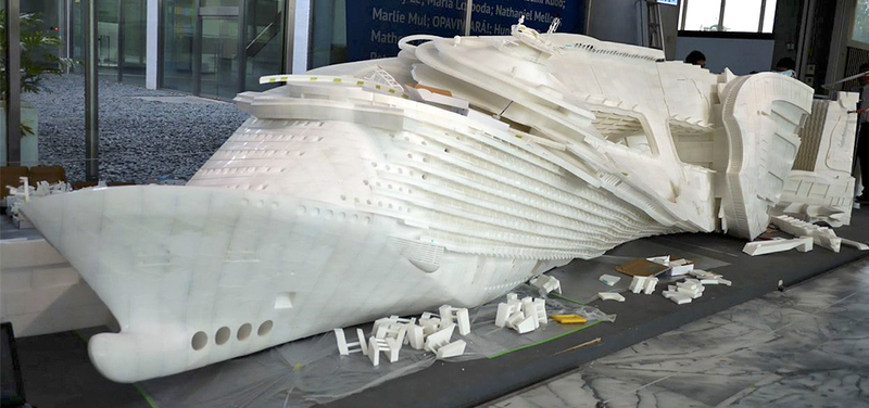 Illustration for article titled An Artist 3D-Printed 100,000 Parts To Make This 26-Foot Long Sculpture